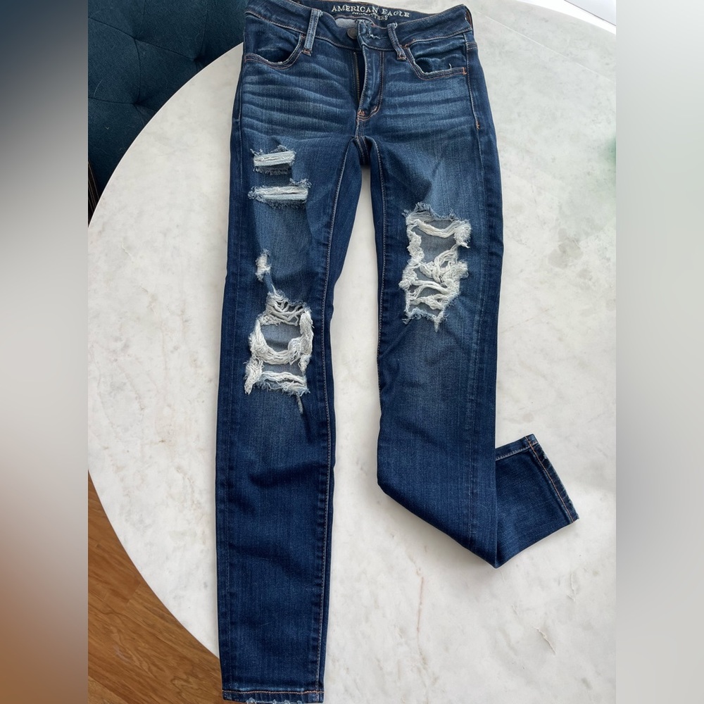 American Eagle Super Stretch Ripped Skinny Jeans